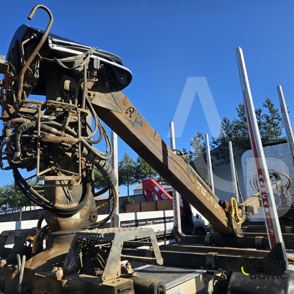 Scania R 480 LA + LOGLIFT F82S76R