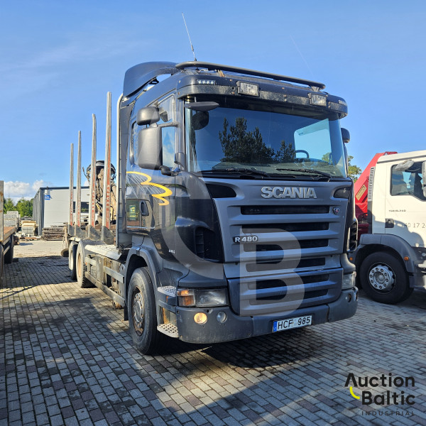 Scania R 480 LA + LOGLIFT F82S76R