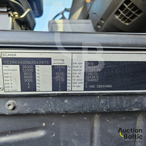 Scania R 480 LA + LOGLIFT F82S76R