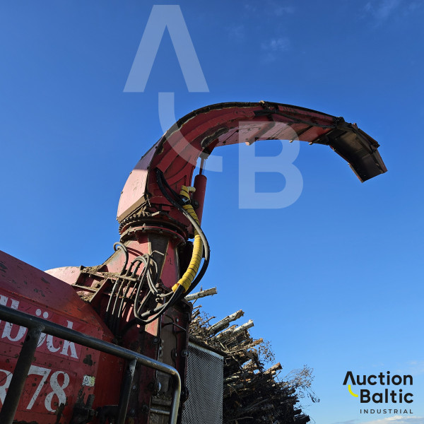 Eschlbock Biber 78+Claas Xerion 3800