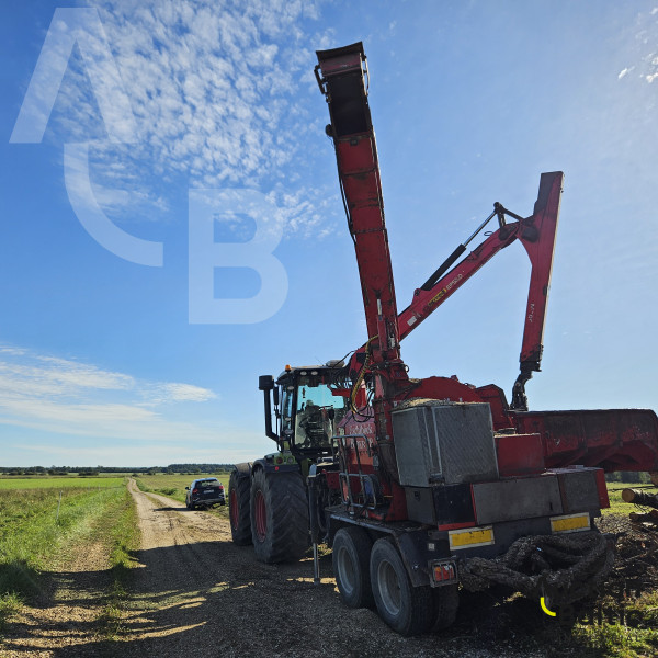 Eschlbock Biber 78+Claas Xerion 3800