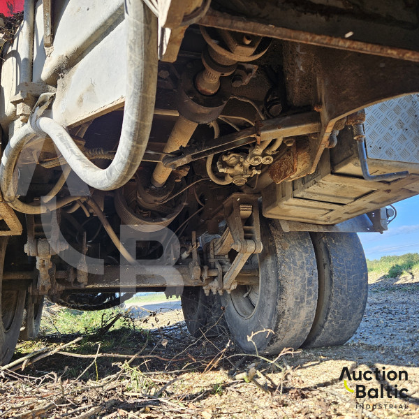 Eschlbock Biber 78+Claas Xerion 3800