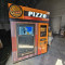 Pizza vending machine