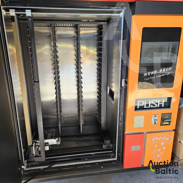 Pizza vending machine