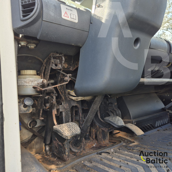 Mercedes-Benz Unimog U 400