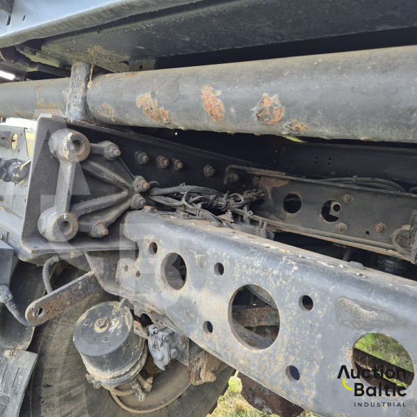 Mercedes-Benz Unimog U 400