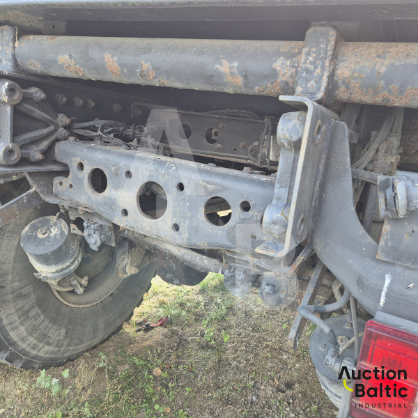 Mercedes-Benz Unimog U 400