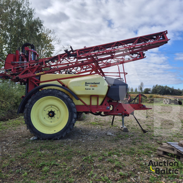 Kverneland Ikarus S28