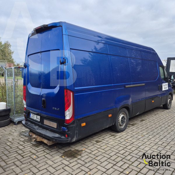 Iveco 35S17