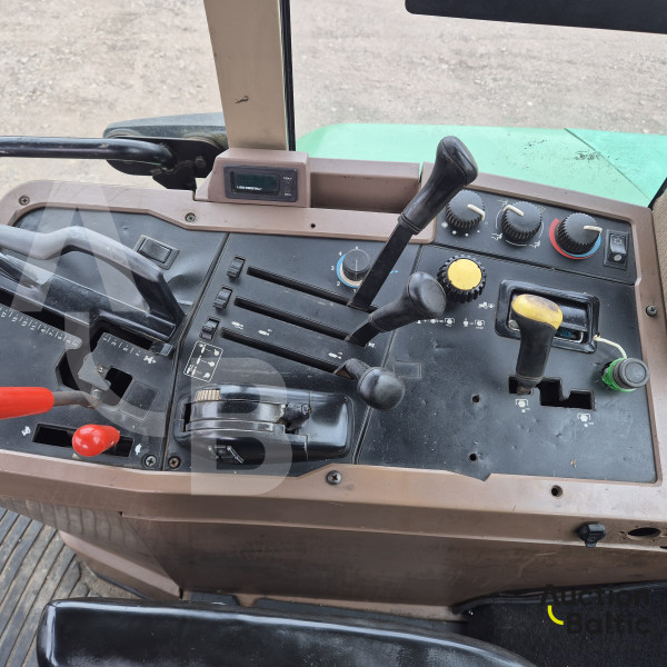 John Deere 7700 + Farmi-Forest 9000