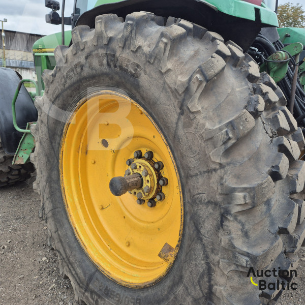 John Deere 7700 + Farmi-Forest 9000