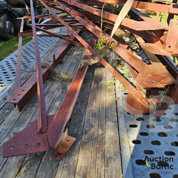 Roof construction parts