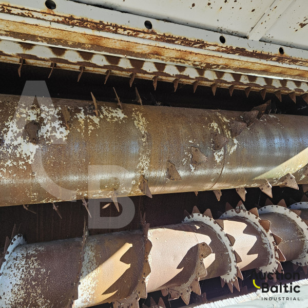 3 units hay bale crushers