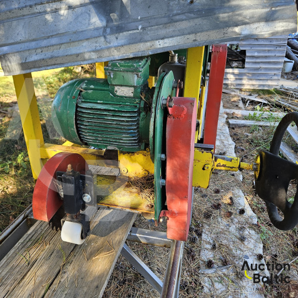 Board processing machine