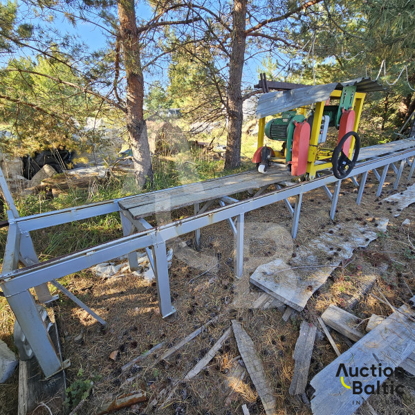 Board processing machine