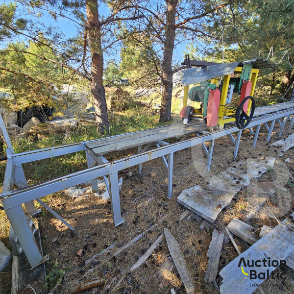 Board processing machine