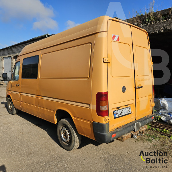 Volkswagen 	LT35