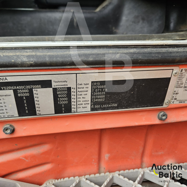 Scania R 560 + Ovriga Jyki V42-T0 + KESLA 2009ST