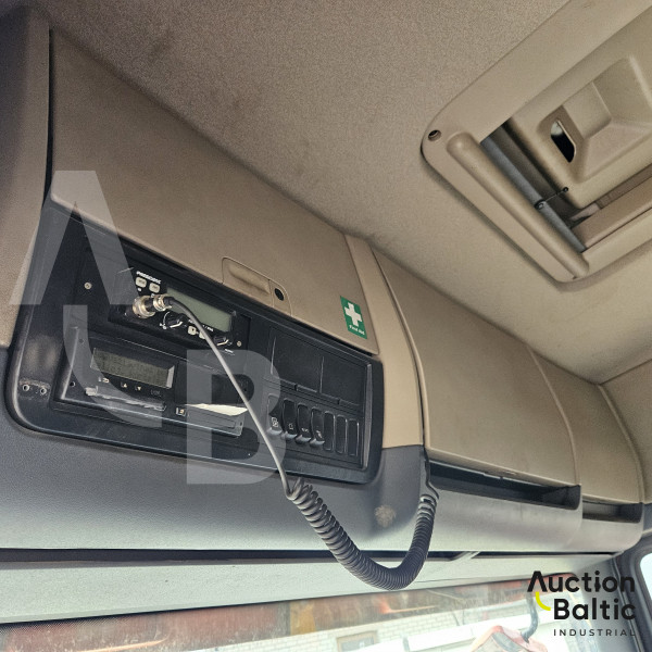 Scania R 560 + Ovriga Jyki V42-T0 + KESLA 2009ST