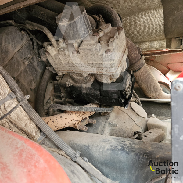 Scania R 560 + Ovriga Jyki V42-T0 + KESLA 2009ST