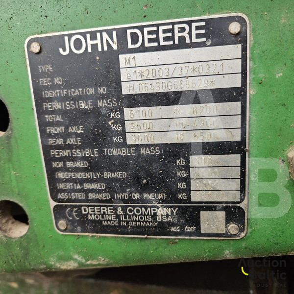 John Deere 6430