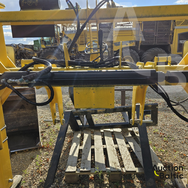 Bednar Striegel-Pro PN 7500