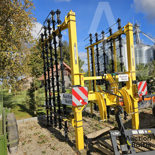 Bednar Striegel-Pro PN 7500