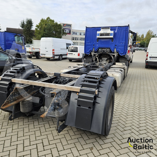 Mercedes-Benz Actros 1843