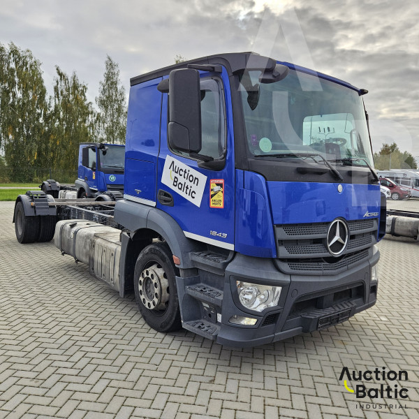 Mercedes-Benz Actros 1843