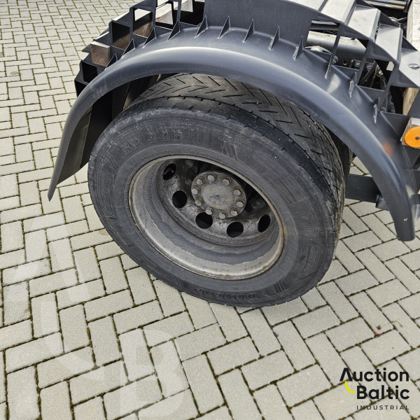 Mercedes-Benz Actros 1843