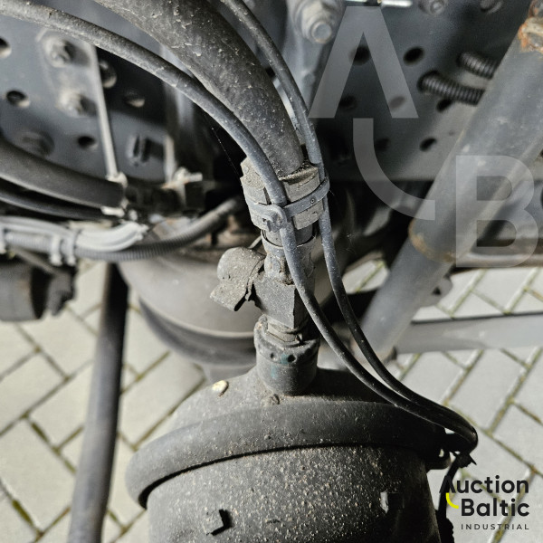 Mercedes-Benz Actros 1843