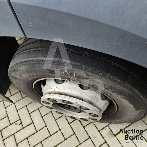 Mercedes-Benz Actros 1843