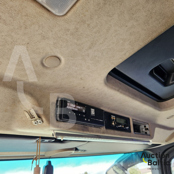 Mercedes-Benz Actros 1843