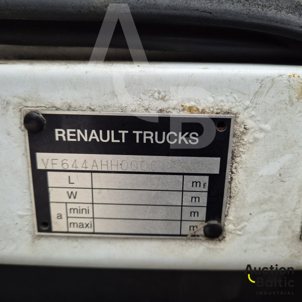 Renault Midlum