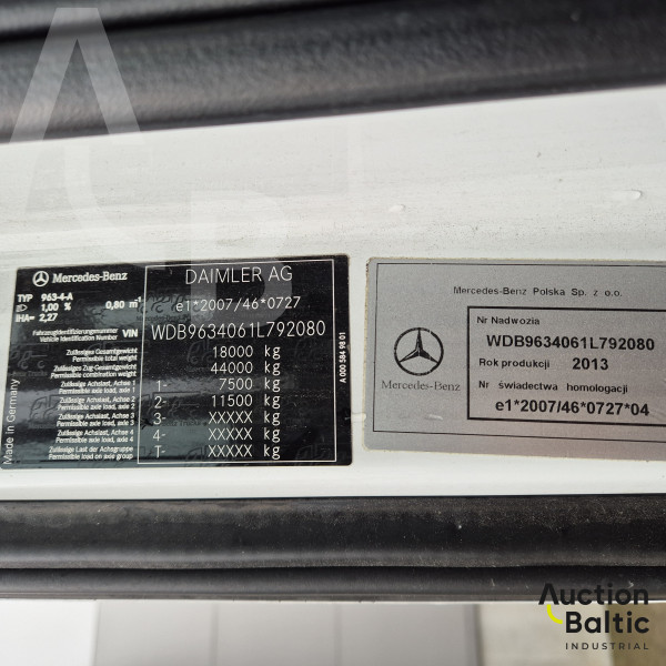 Mercedes-Benz Actros 1845