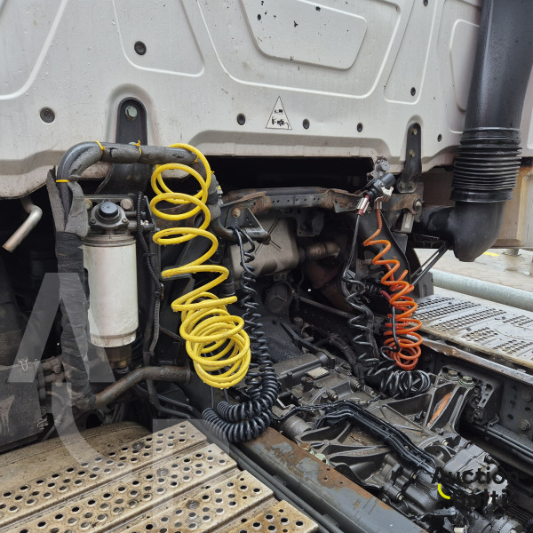 Mercedes-Benz Actros 1845