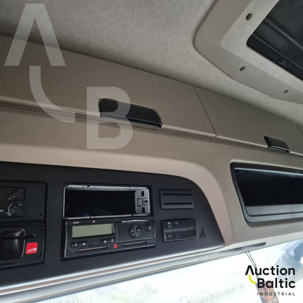 Mercedes-Benz Actros 1845