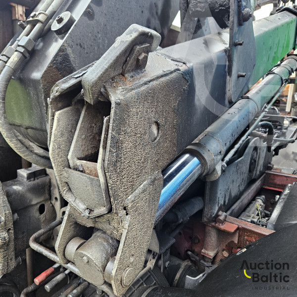 Renault Premium 250 +  HIAB 071 AW