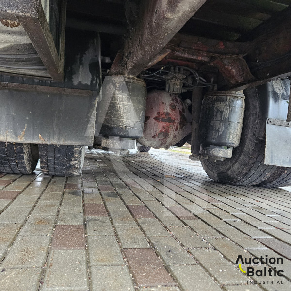 Renault Premium 250 +  HIAB 071 AW