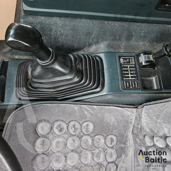 Renault Premium 250 +  HIAB 071 AW