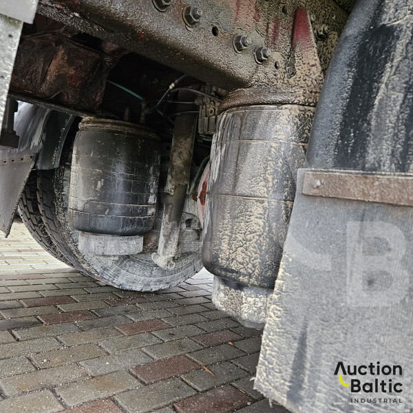 Renault Premium 250 +  HIAB 071 AW