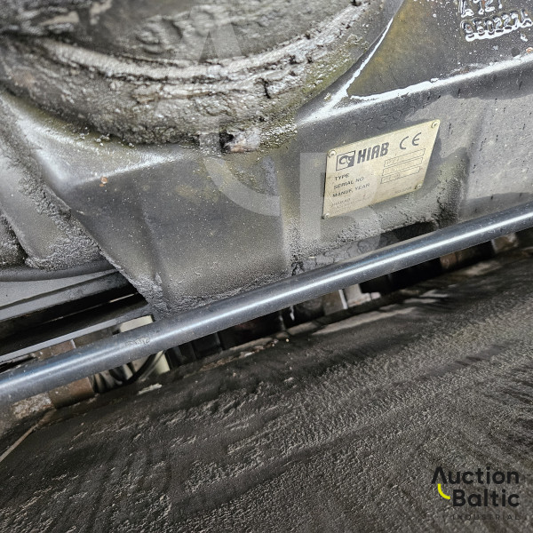 Renault Premium 250 +  HIAB 071 AW