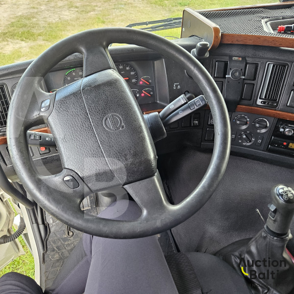 Volvo FM460 + ROLFO