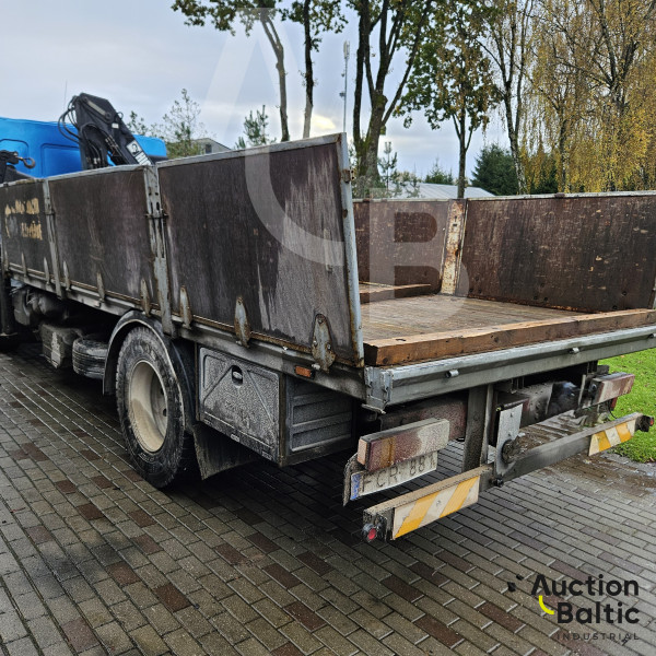 Renault Premium 250 +  HIAB 071 AW