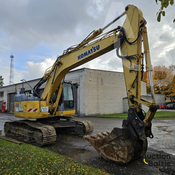 Komatsu PC228USLC-3N0