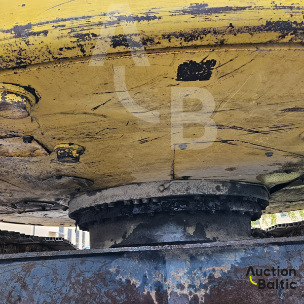 Komatsu PC228USLC-3N0