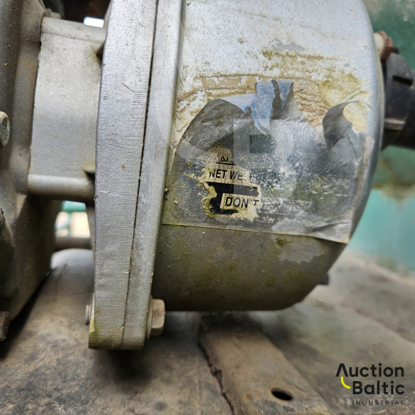 Water transport trailer