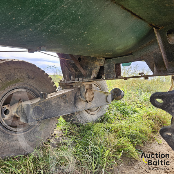 Water transport trailer