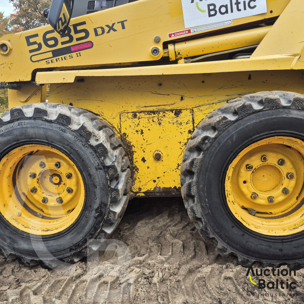 Gehl 5635 DXT 2