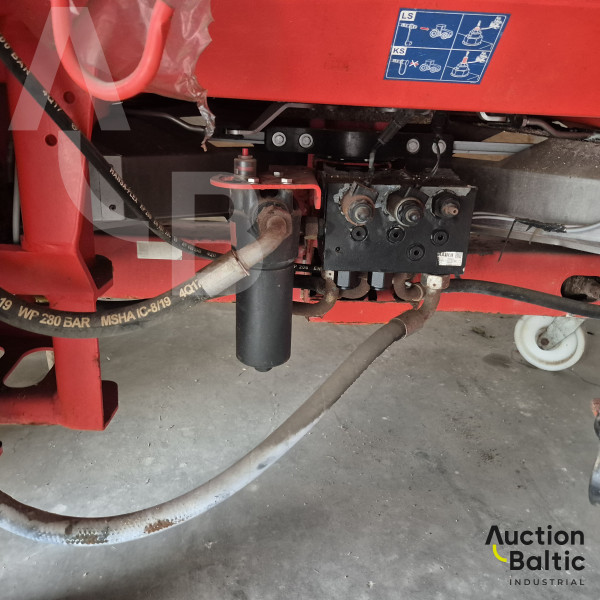 Kuhn AXIS 50.2